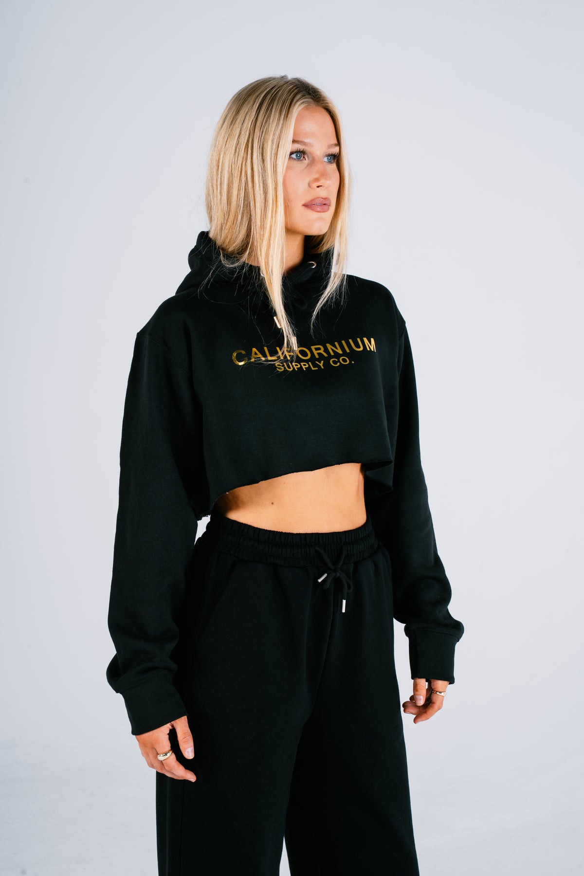 Elite Crop Hoodie in Onyx Black